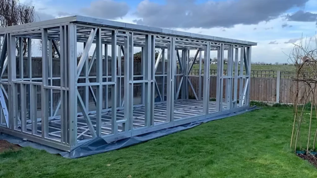 How to Build a Garden Room (UK): Planning, Base, Frame, Insulation & Common Mistakes